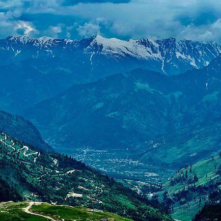 Hotel Green Link -#Near Volvo Bus Stand #Mountain View #River View #Open Terrace Manāli Buitenkant foto